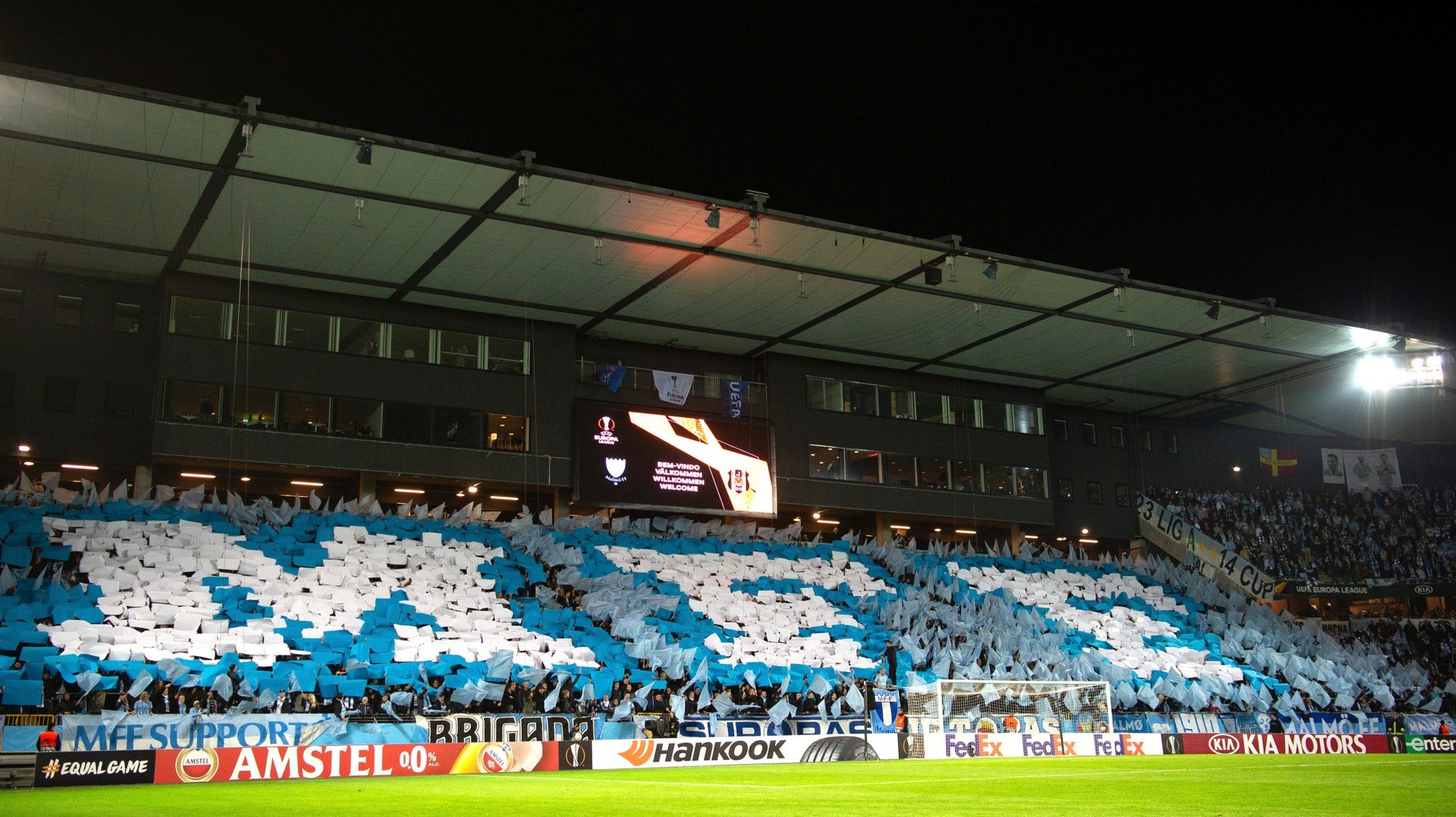 Supporter anmälde rån av Chelseabiljetter i Malmö DN.se
