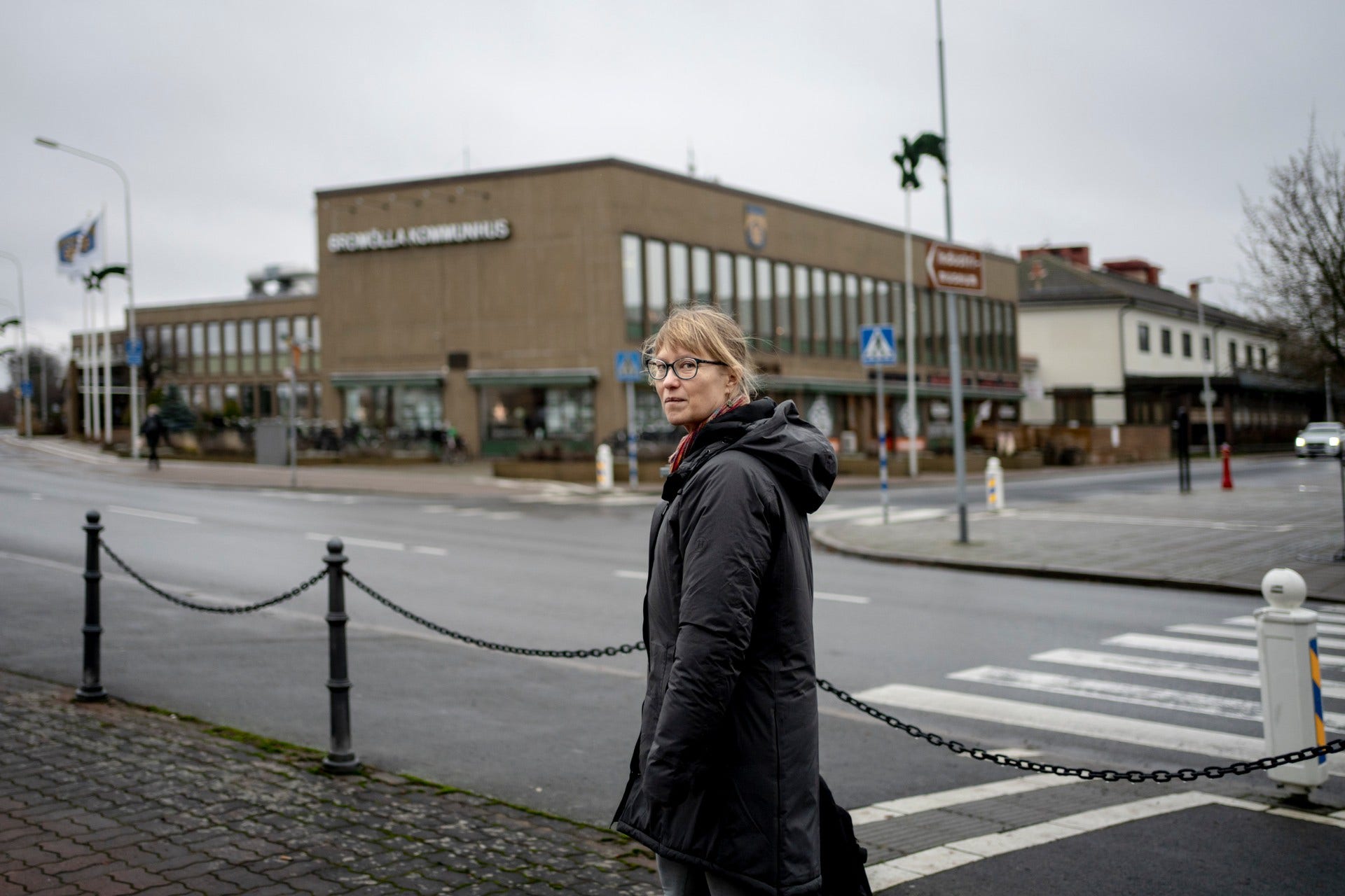 ”Jag kände att jag som kristen kunde göra något”, säger Pernilla Franklin, här på väg till jobbet på socialförvaltningen i Bromölla.