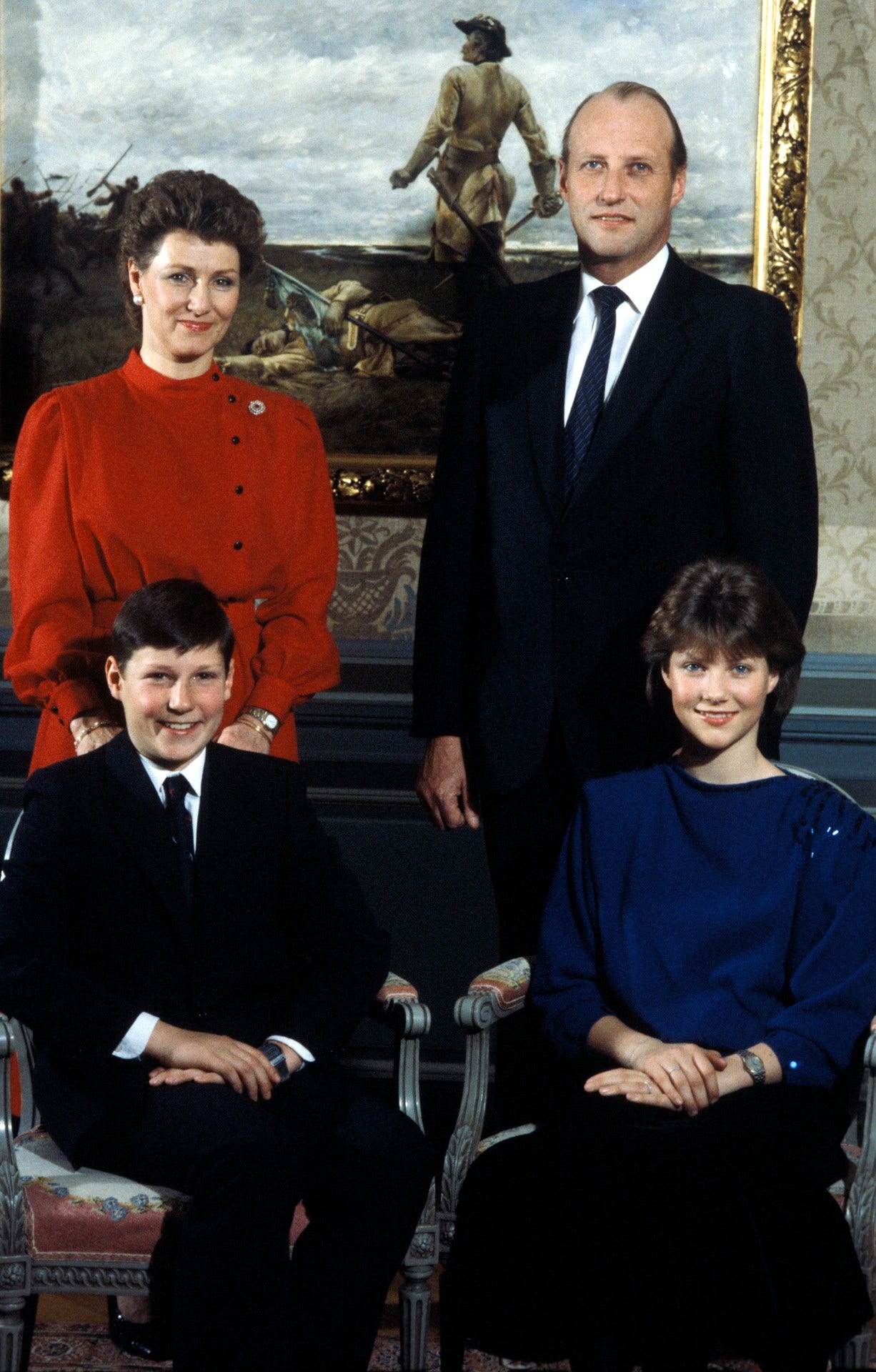 Tillsammans med föräldrar och bror som tonåring julen 1985.