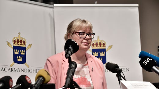 Eva-Marie Persson has decided to reopen the investigation againt Julian Assange.