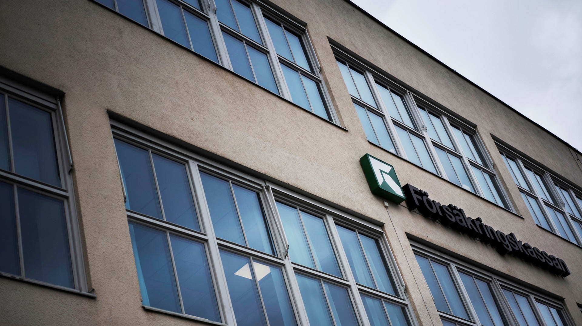 Vi kommer nu att gå vidare med att uppskatta hur stora felaktiga utbetalningar som orsakas av fel i exempelvis folkbokföringsuppgifter och sjukpenninggrundande inkomst, skriver Sven-Erik Österberg.