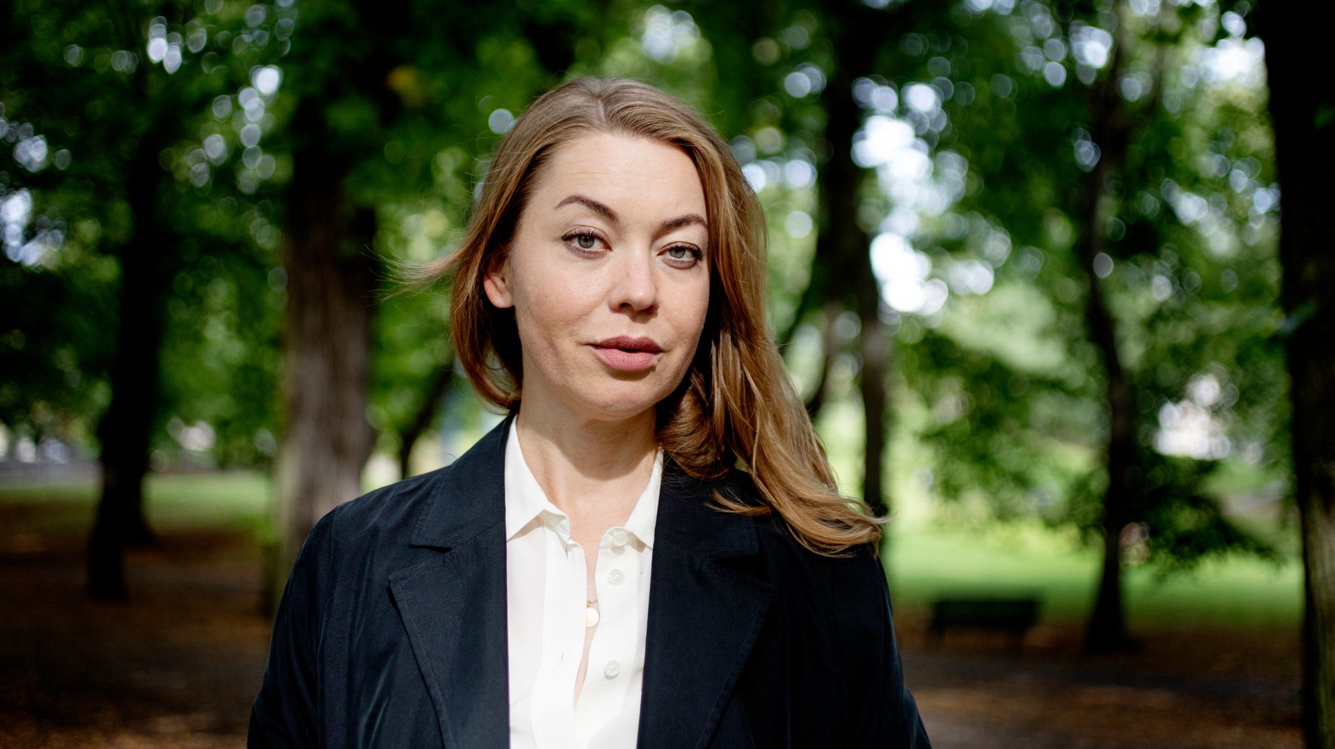 Författaren Karolina Ramqvist kommer nu med nya romanen ”Björnkvinnan”.