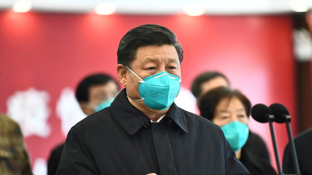 President Xi Jinping under sitt besök i Wuhan på tisdagen.