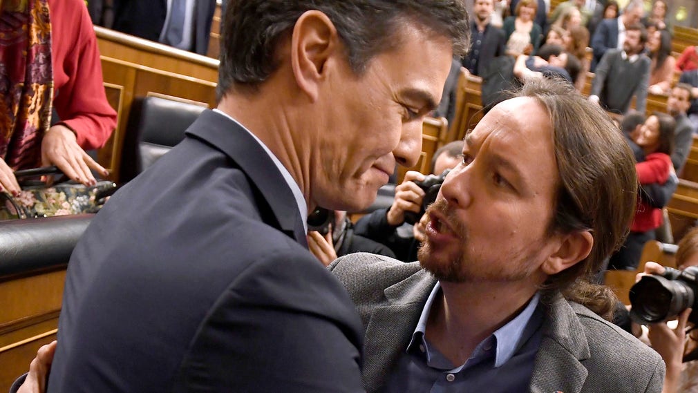 Socialistiske premiärminister Pedro Sánchez och Pablo Iglesias, ledare för vänsterradikala Podemos.