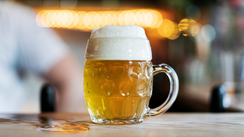 Flera krogar, restauranger och barer drabbas hårt av coronakrisen.