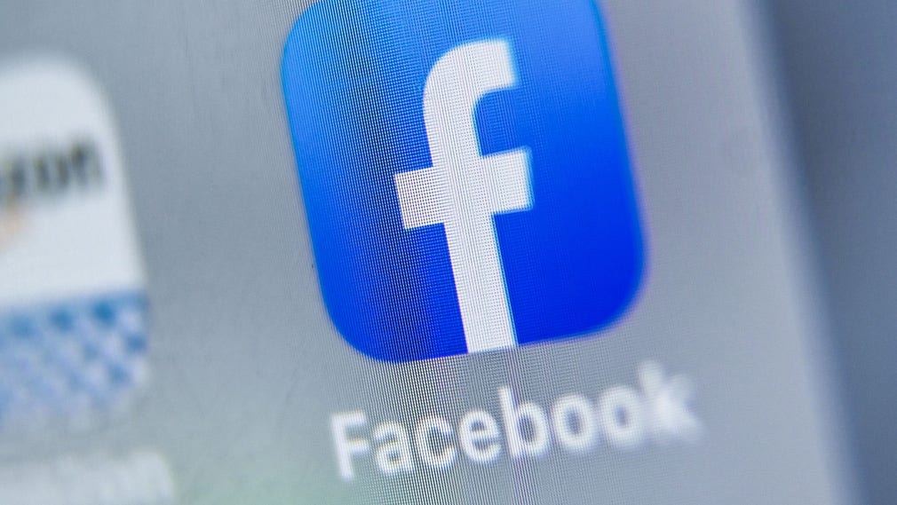 DN:s genomgång visar att det finns åtminstone sju Facebookgrupper i Sverige tillägnade viruset.