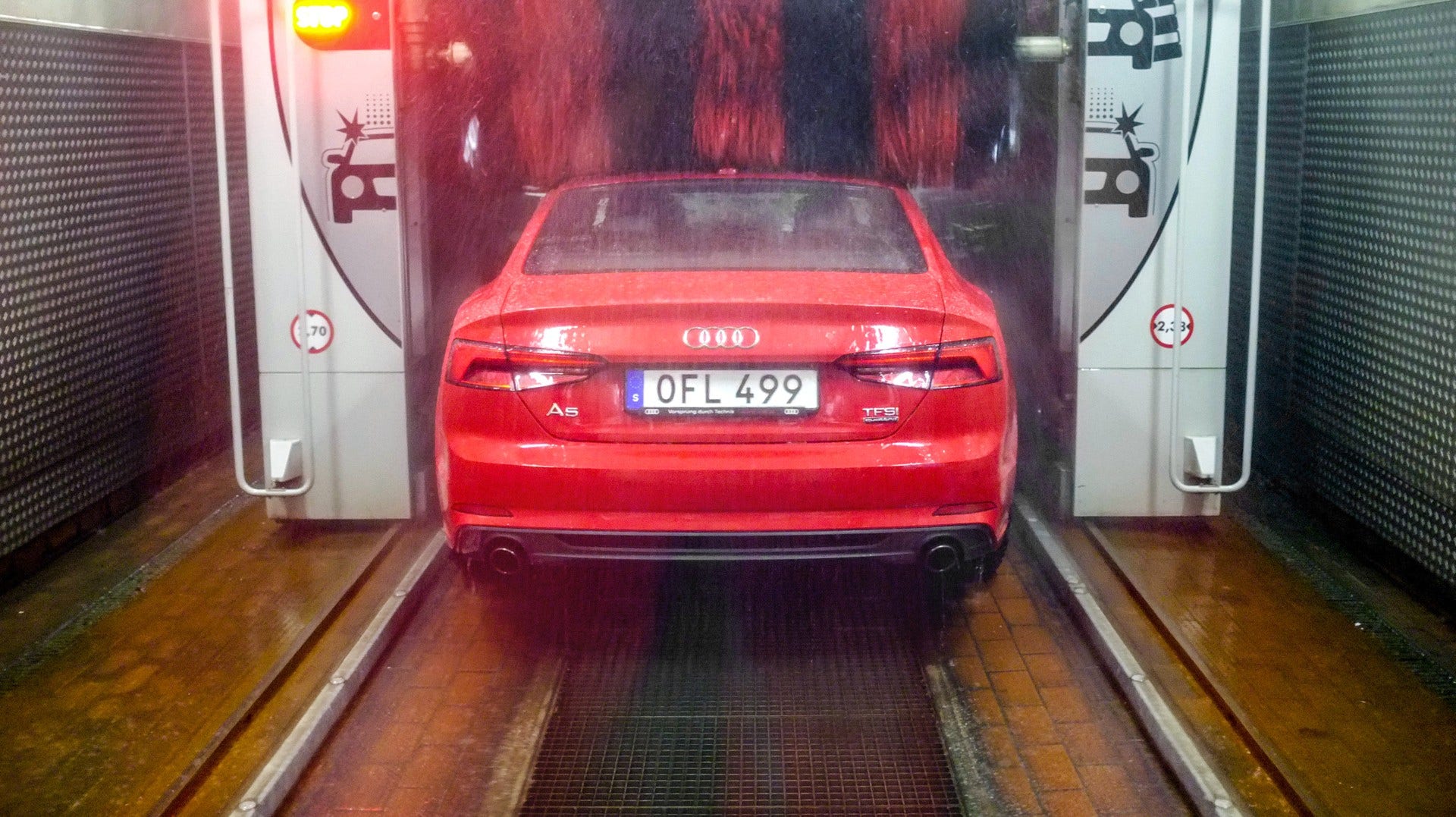 Efter att biltidningen Teknikens Värld först skrev om problemen i fjol har många läsare hört av sig. Bilen på bilden är av samma modell som ­Madeleine ­Langlets, men ett annat exemplar.