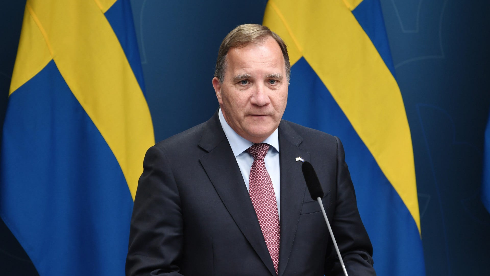 Stefan Löfven under en pressträff om coronapandemin i juni 2020.