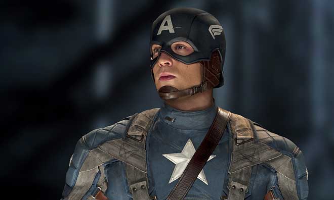 Chris Evans spelar den patriotiske superhjälten i "Captain America: The first avenger".