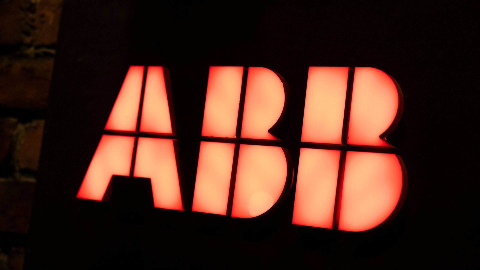 Kraft- och automationsbolaget ABB överträffade förväntan på resultatet.