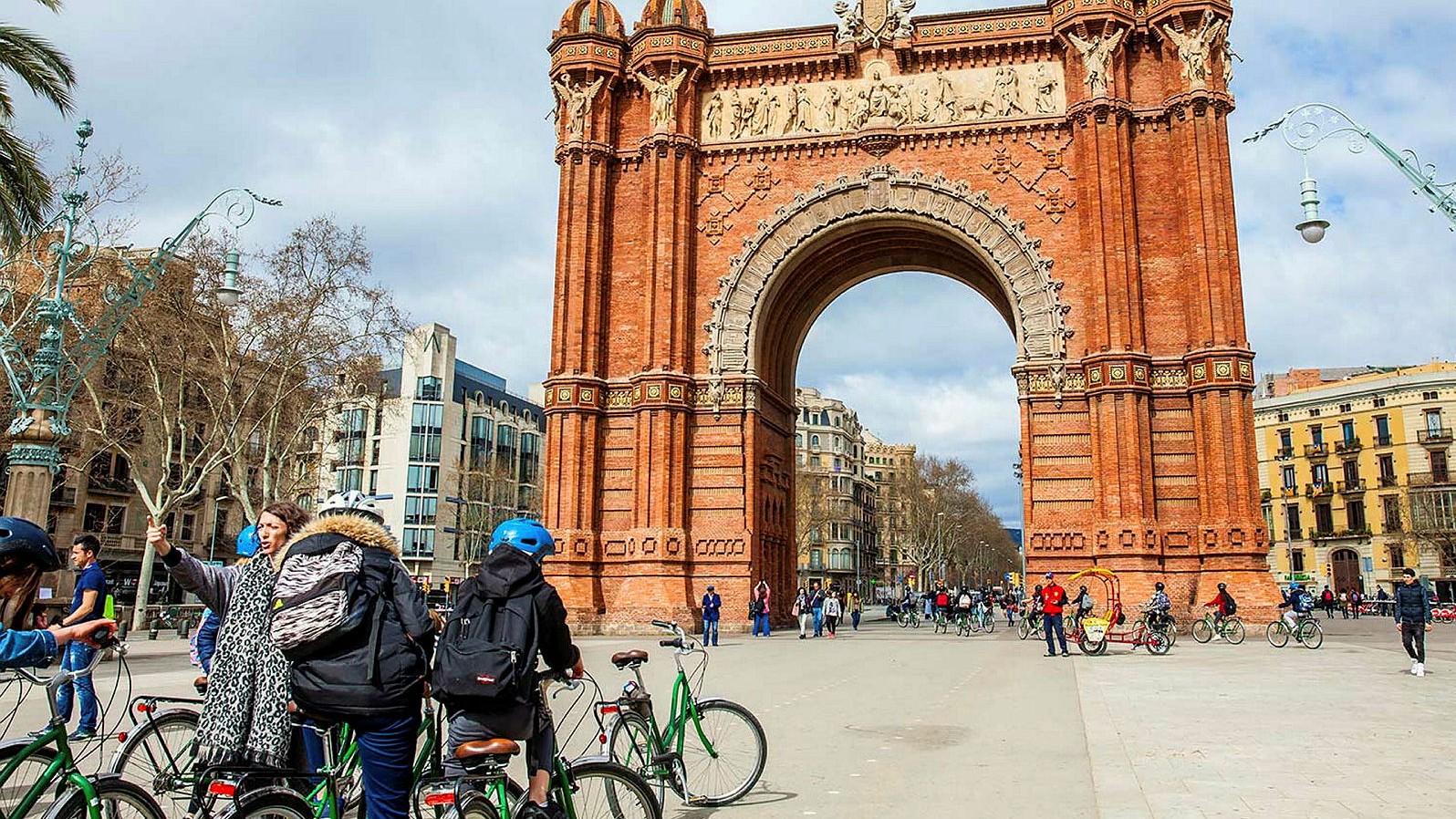 Klassiska cyklar på reträtt i Barcelona