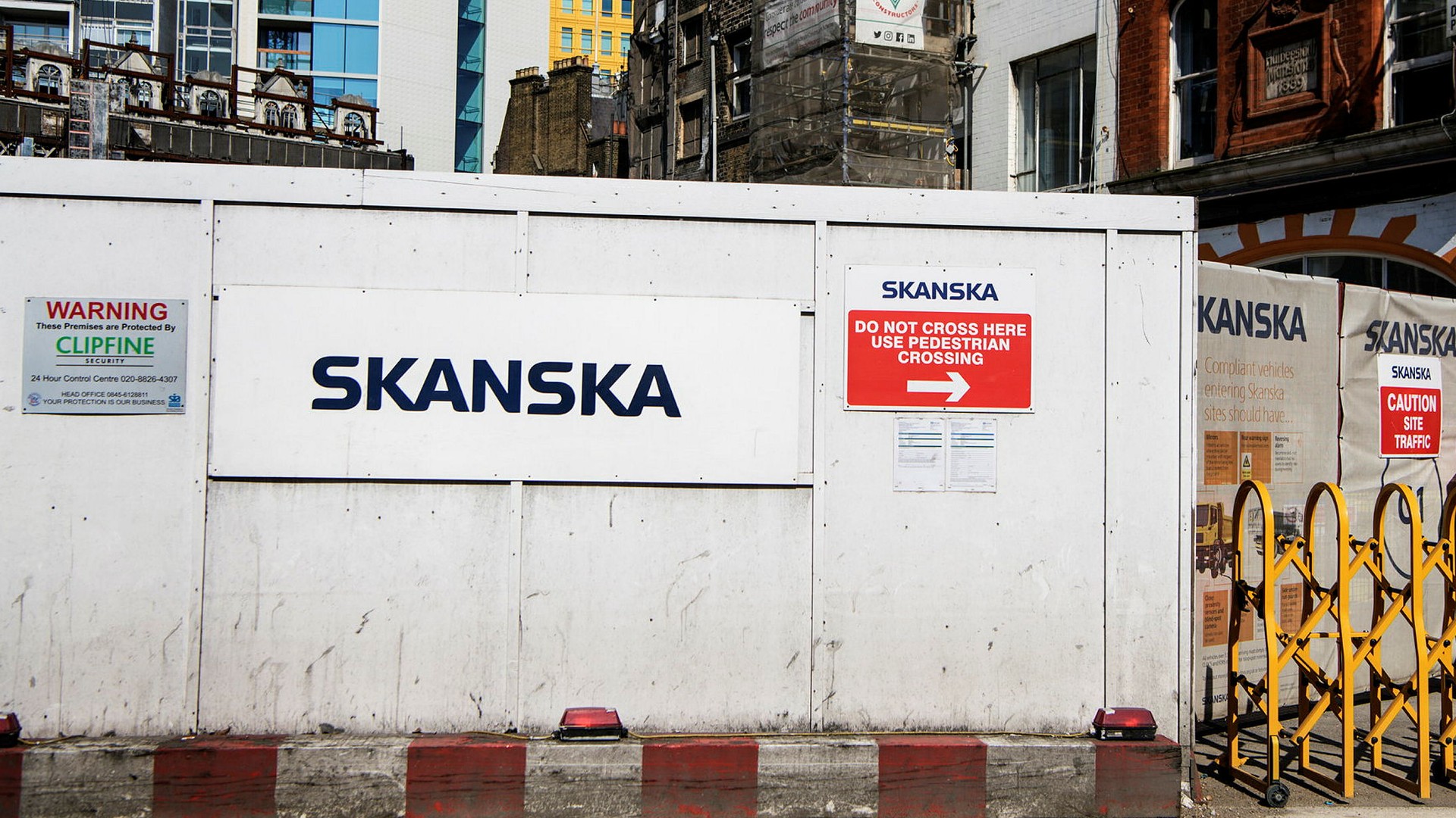 Vinstmiss men historiskt hög orderbok från Skanska