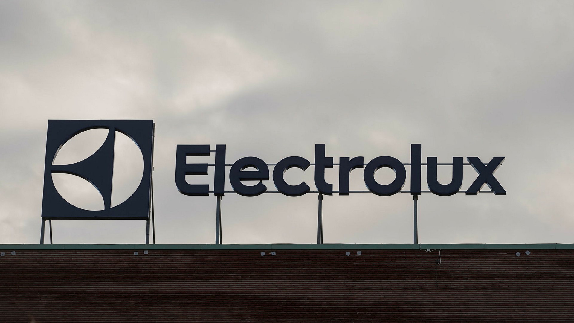 Electrolux vinstvarnar – aktien faller brant