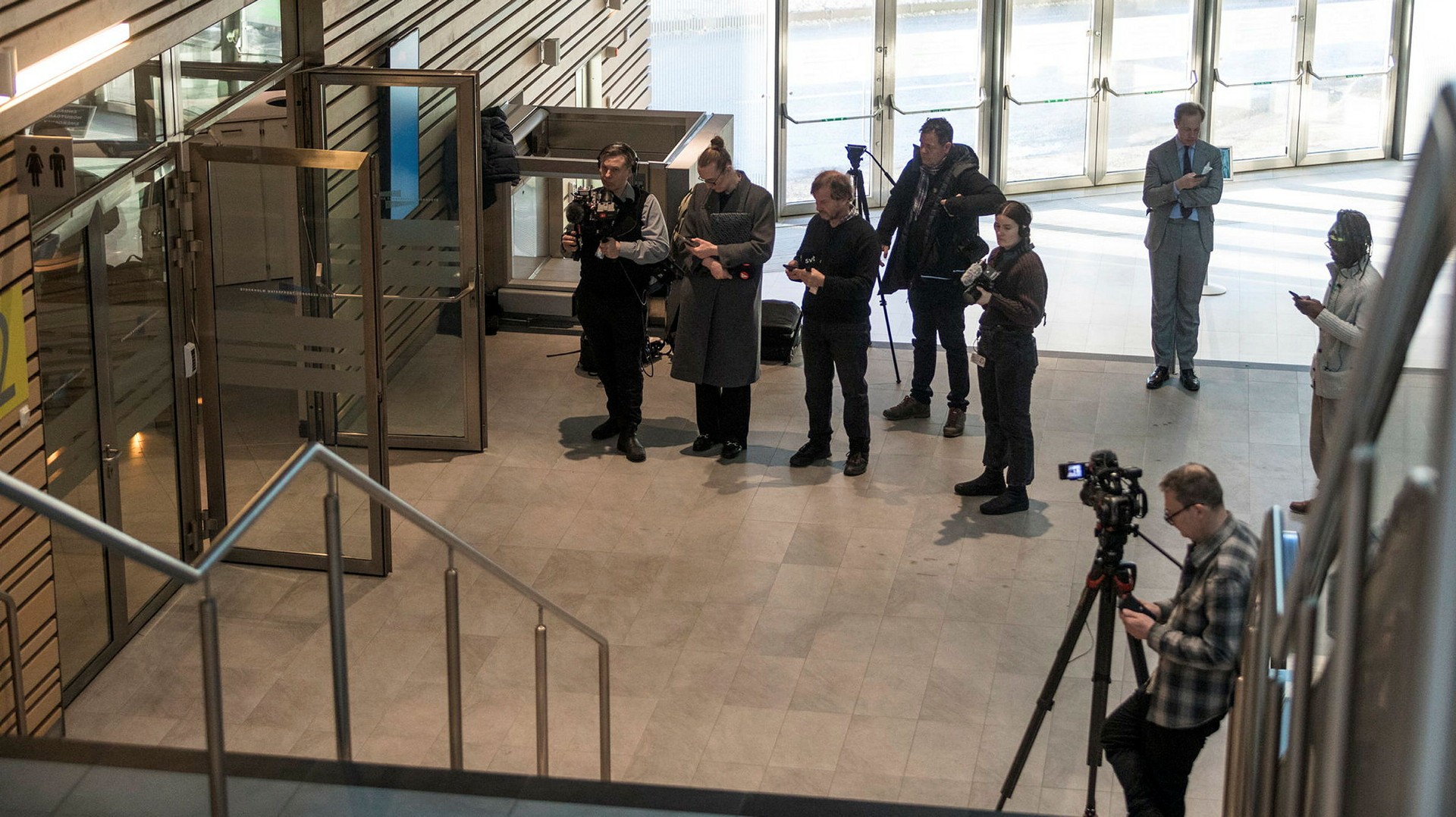 Media var inte välkomna in på Viaplays bolagsstämma som hölls på Waterfront i Stockholm.