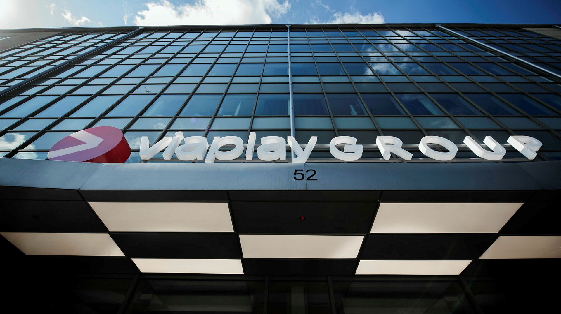 Stockholmsbörsen stänger svagt nedåt – Viaplay rusade