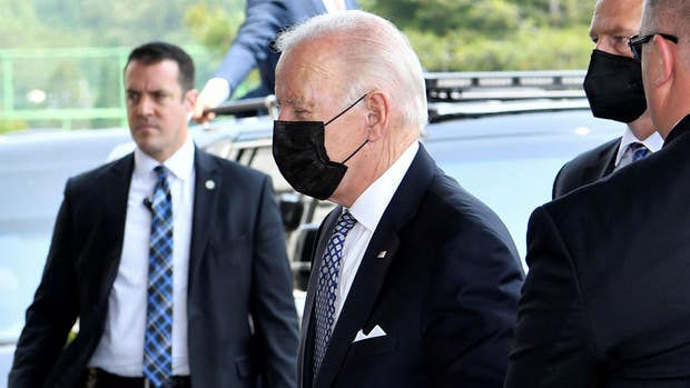 Biden anländer till möte i Seoul, Sydkorea, på lördagen.
