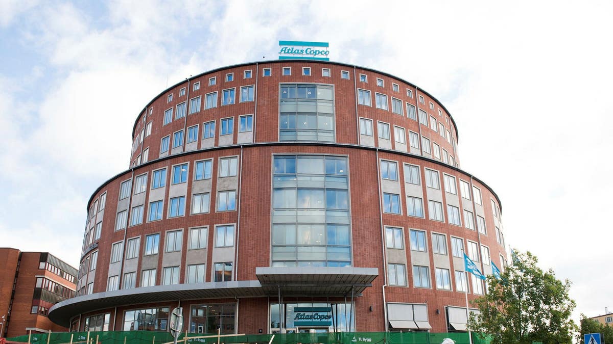 Atlas Copco handlas efter split med inlösen