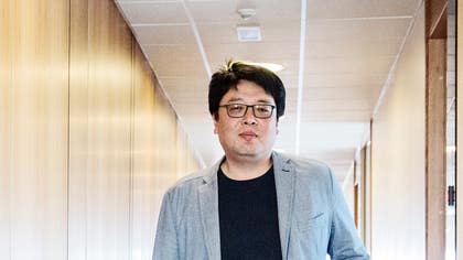 Anotos vd Joonhee Won.