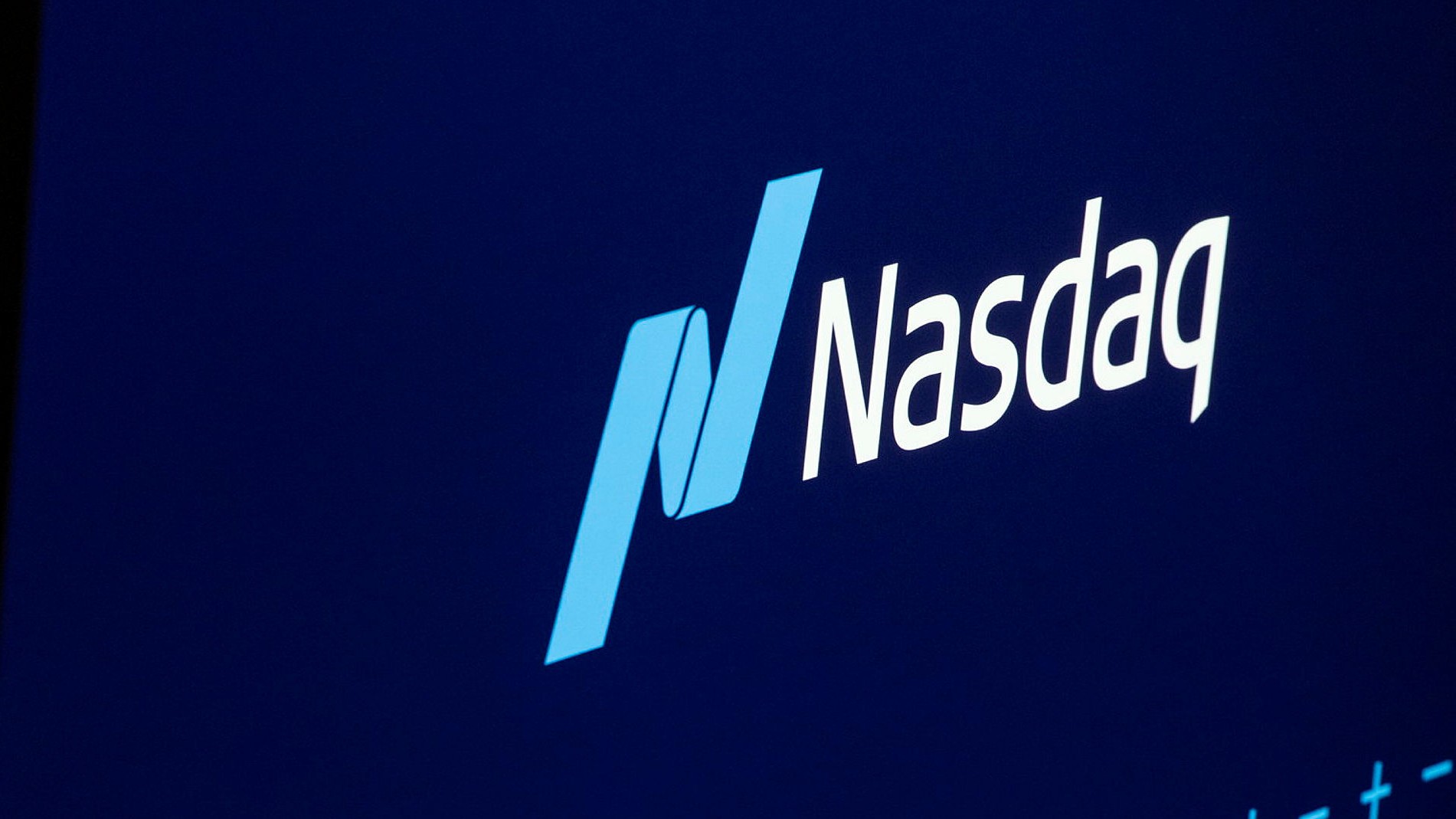 Börsen kring nollan – Embracer rusar på miljardaffär