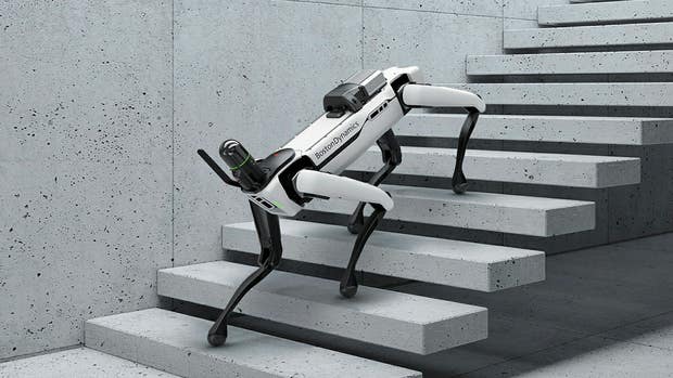 Roboten BLK som Boston Dynamics byggt och som Hexagon skapat hjärnan och sensorerna till lär sig verkligheten runt om sig och gör en tredimensionell kartbild där den går.