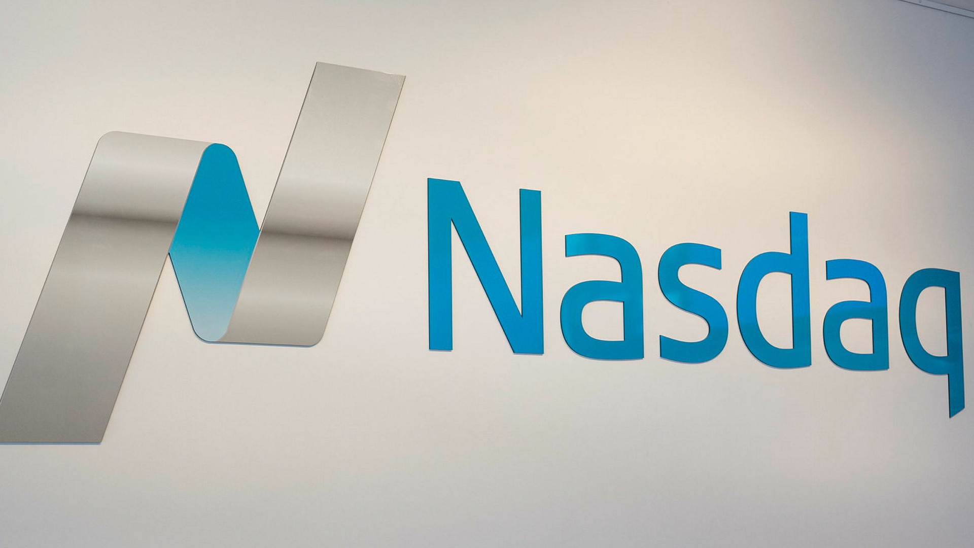 Rekordrusning i Volvo Cars på småmunter börs