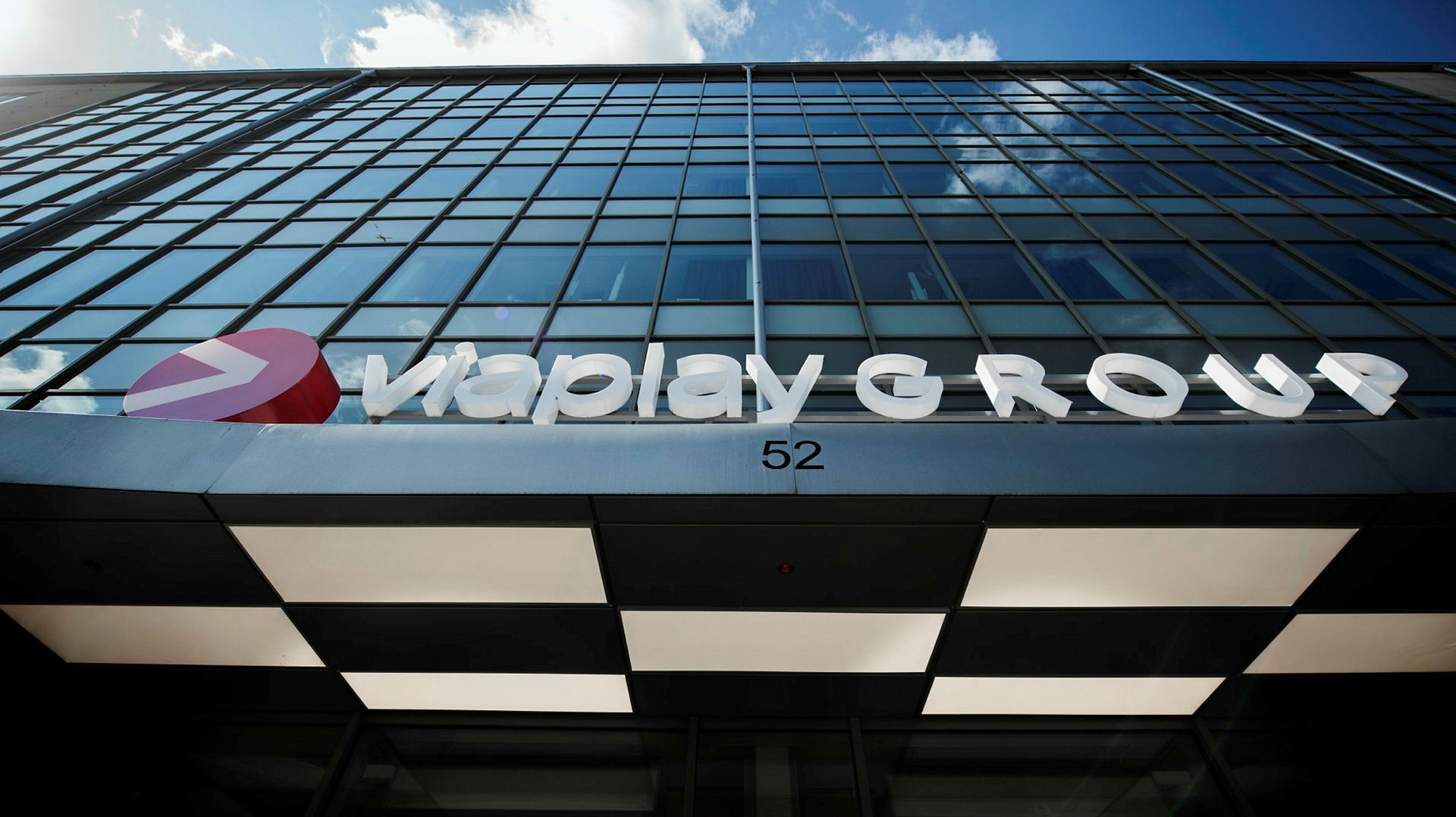 Viaplay storstädar i styrelsen