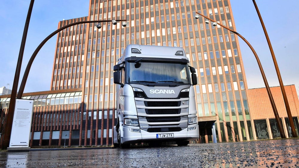 Scania ökar sin omsättning med 36 procent