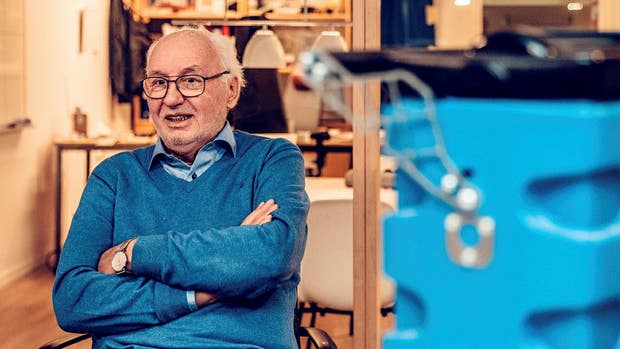 Värdeväskan, som förstör pengarna i samband med rån, är Kjell Lindskogs kanske mest kända uppfinning.