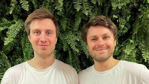 Klimatos grundare Anton Unger, vd, och Christoffer Connée, försäljningschef.