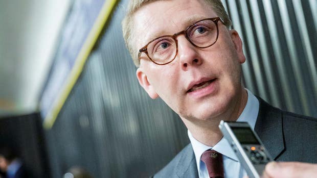 Kristoffer Tamsons (M)