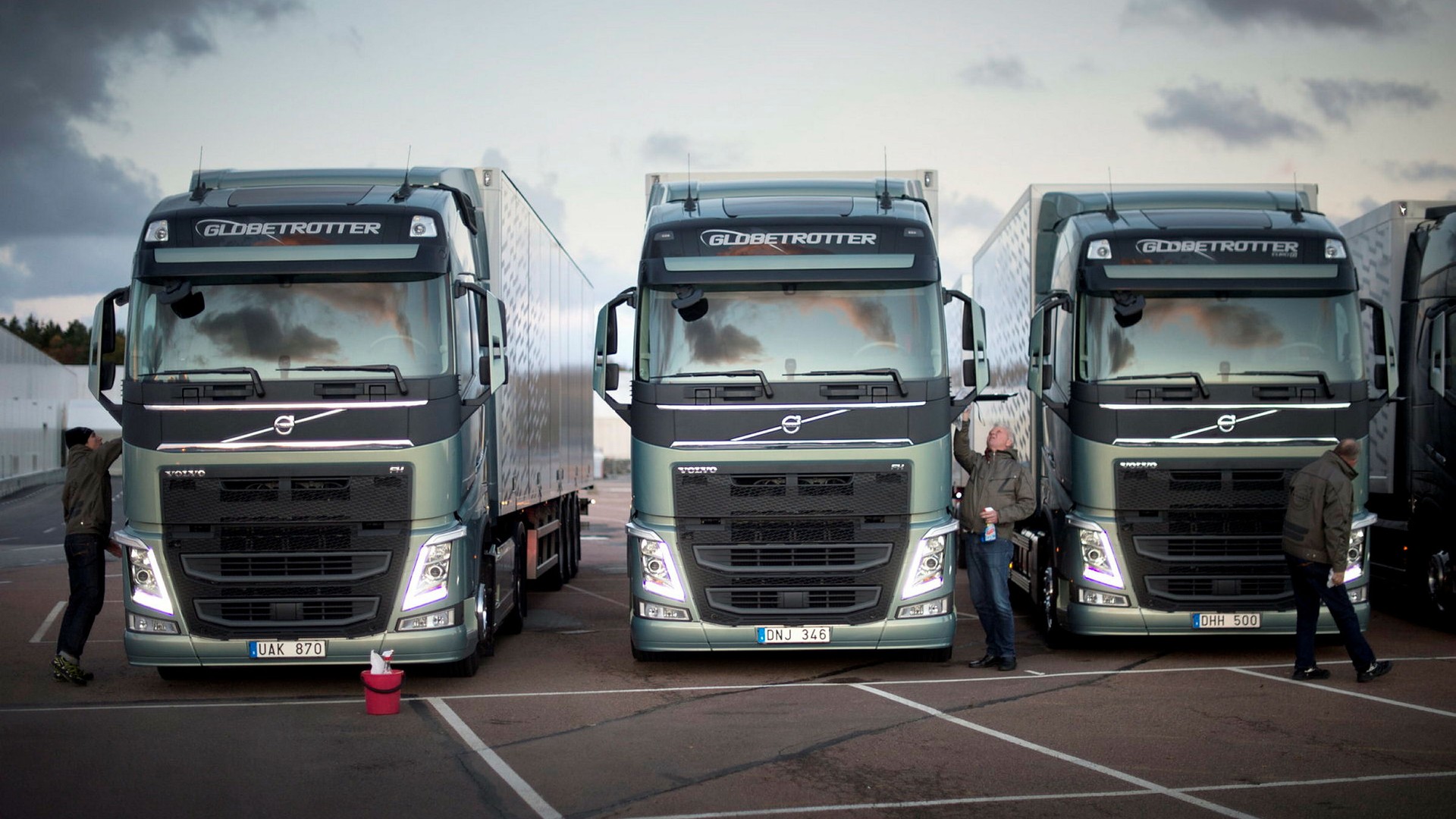 Ålandsbanken: AB Volvo ska upp 40 procent