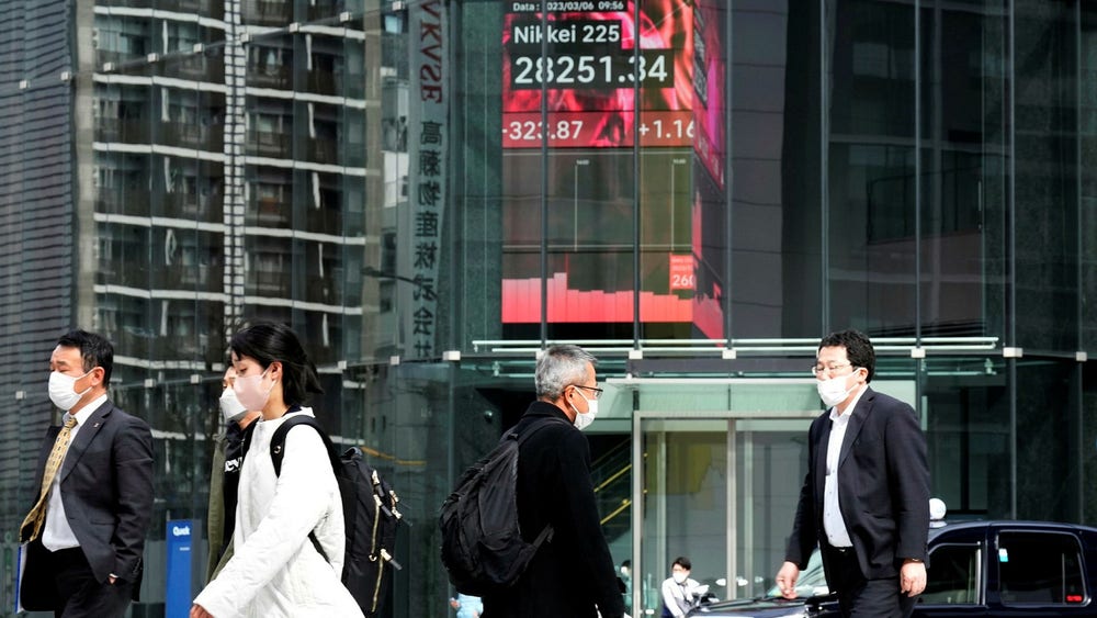 Morgonkoll: Uppåt på Asienbörserna – Japans nya centralbankschef rör inte räntan