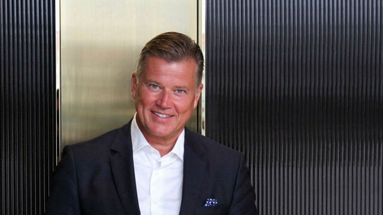 Per Taube fortsätter sälja aktier i Oscar Properties