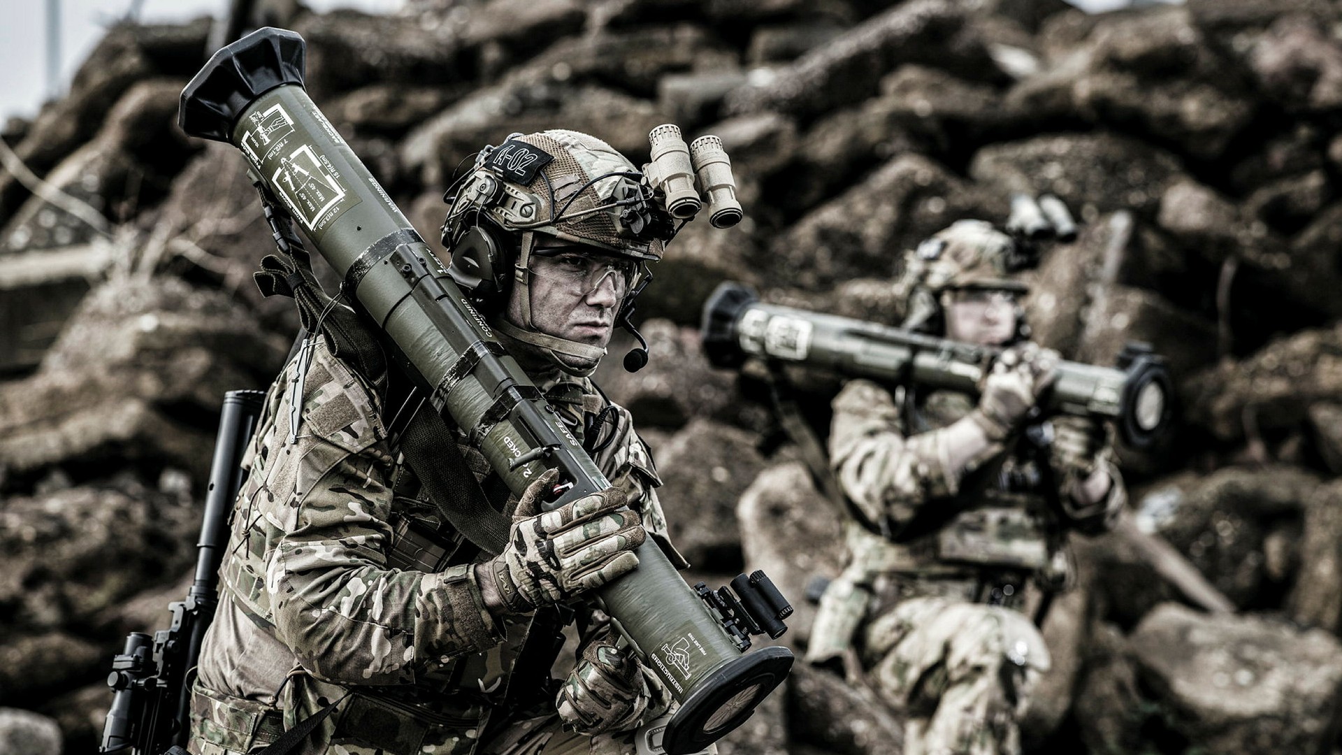 Soldater med Saabs AT4.