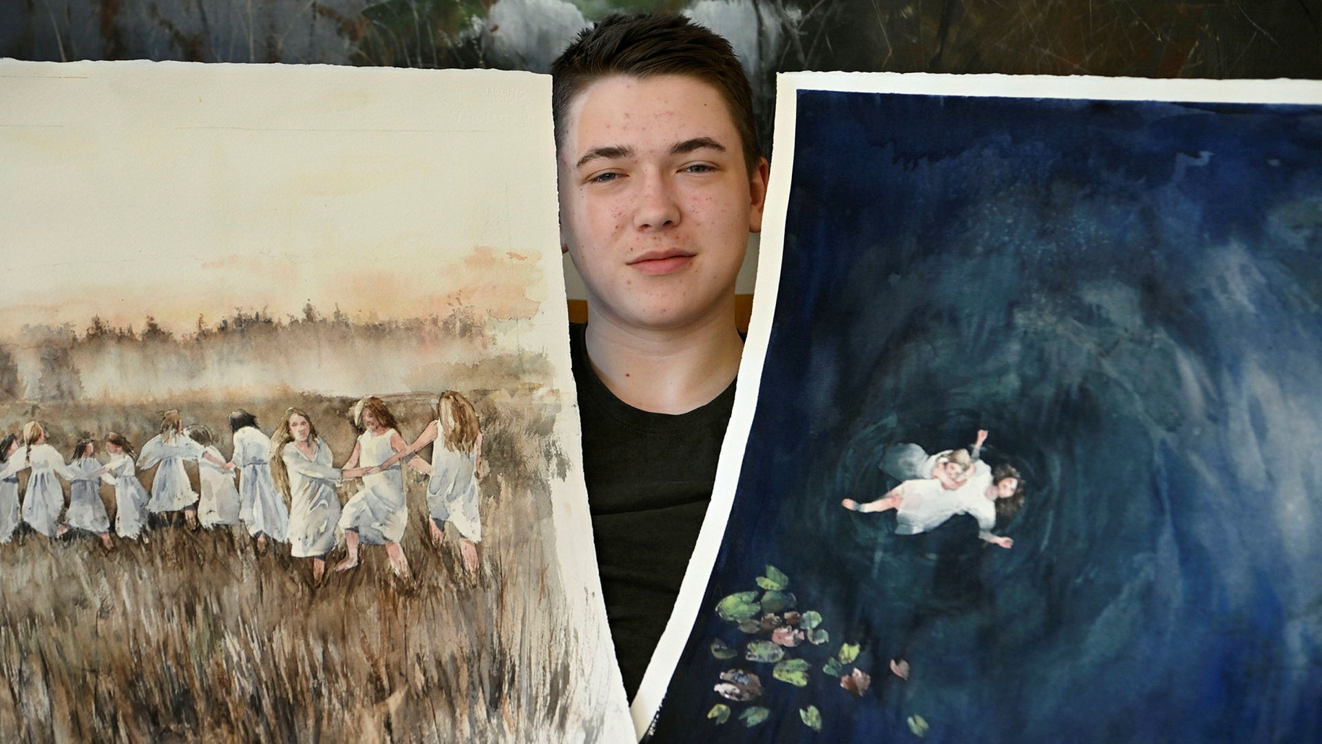 Konstnären Maximilian Svensson har utöver sina målningar skapat två barnböcker tillsammans med Ester Roxberg.