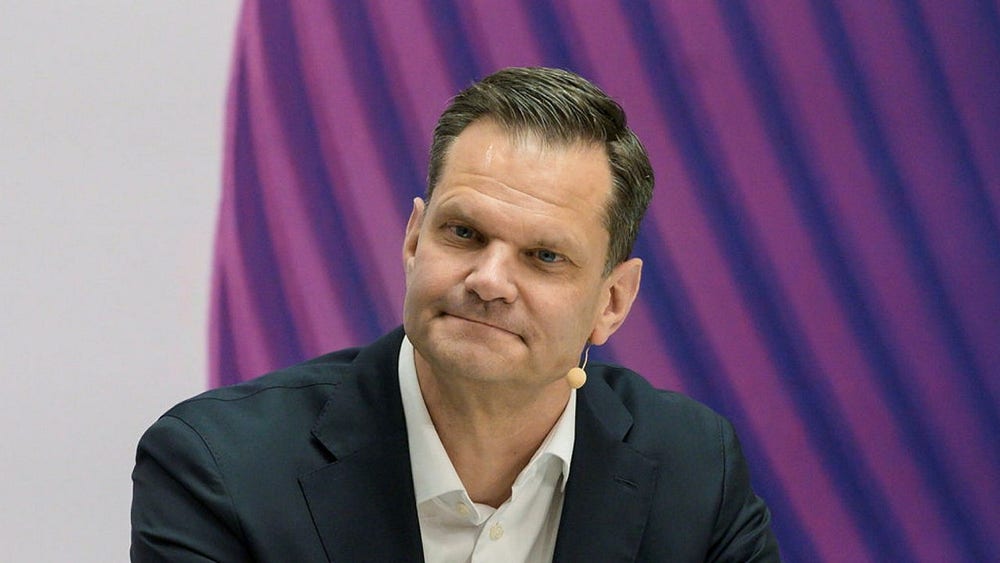 Telias vd ökar sitt aktieinnehav