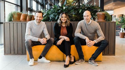 Jannis Koehn, CFO, Shraddha Chouhan, CMO, och Cedric Notz, CEO, på Float.