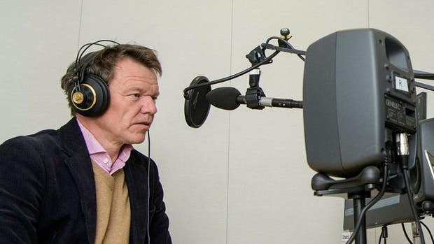 Ulf Petersson spelar in Analyspodden.