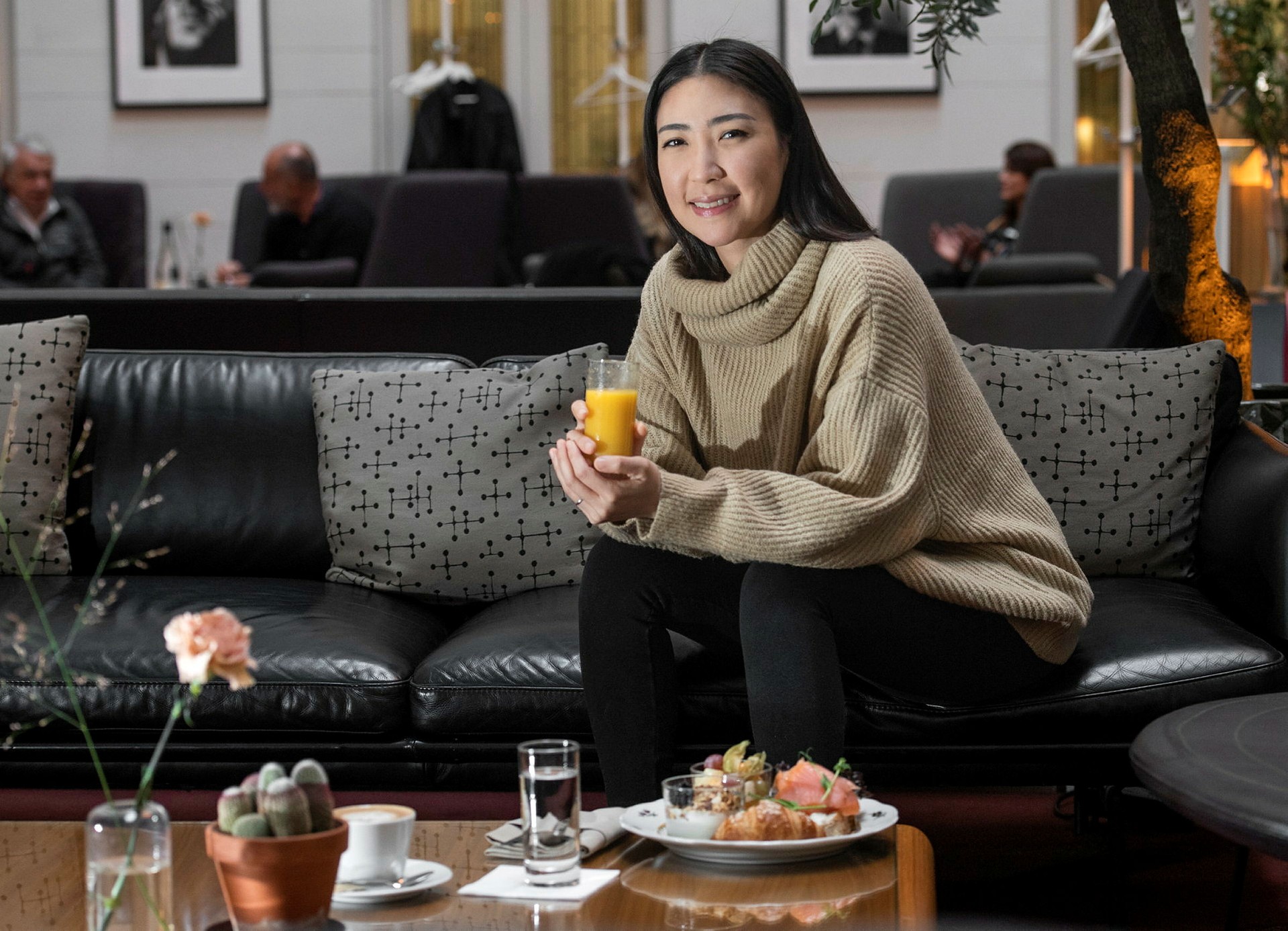 Di Weekend träffar Pam Pichaya för en frukostintervju.