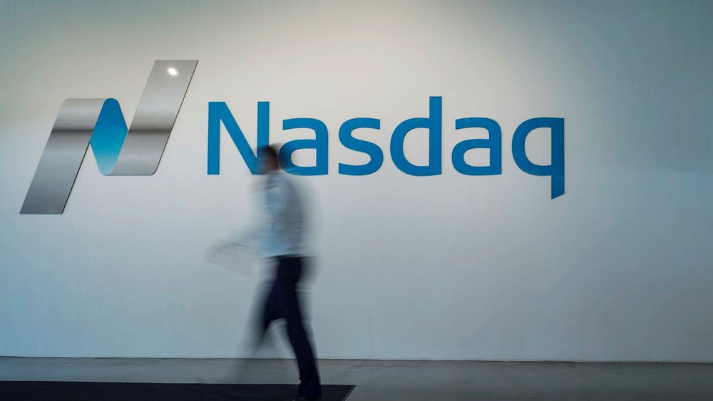 Små indexrörelser på Stockholmsbörsen – Embracer rapportrusar