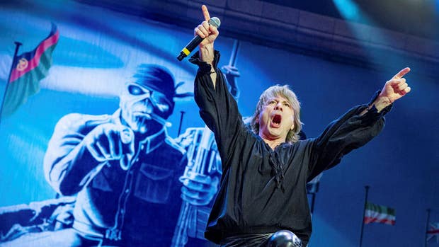 Iron Maiden och sångaren Bruce Dickinson fick akuthjälp av H Sweden under sin turné 2019.