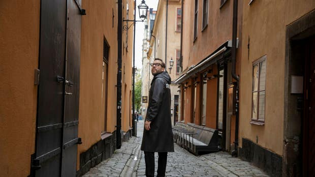 Lee Cotter i Gamla stan där Stutterheims kontor ligger