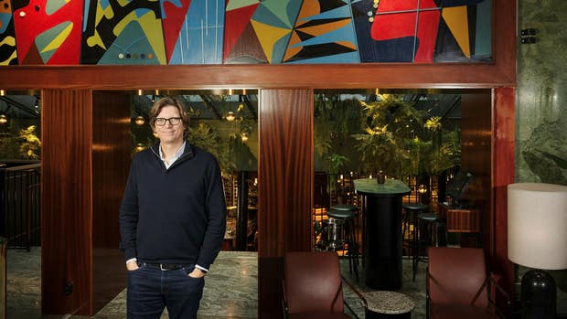 Niklas Zennström har sin bas i London, men är återkommande i Sverige för att stötta entreprenörer i Atomicos portföljbolag och tillbringa somrarna på sin ö i Stockholms skärgård.