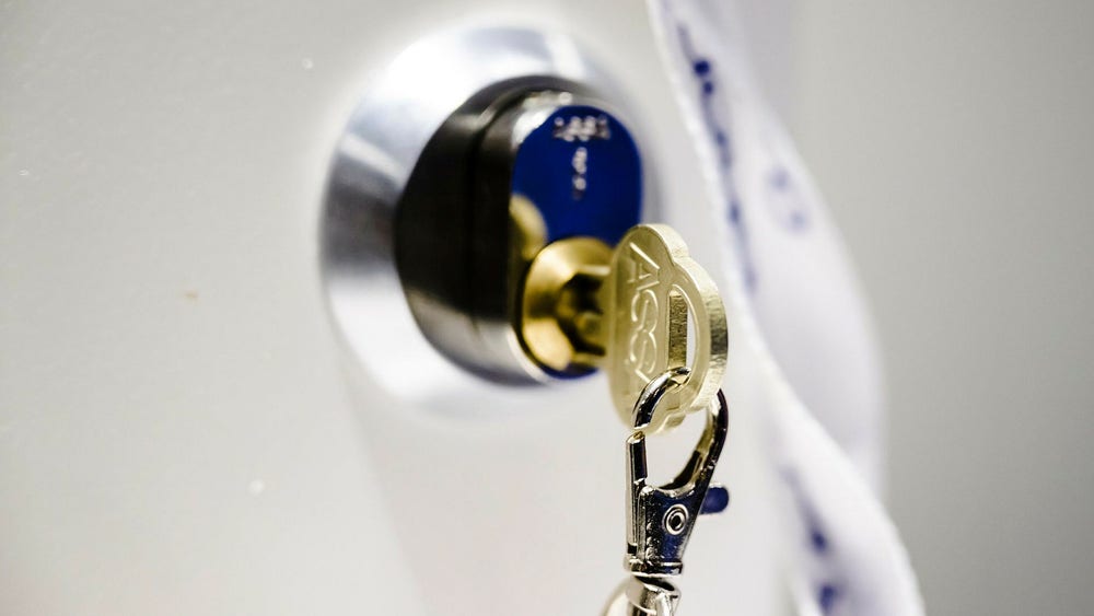 Assa Abloys finansdirektör säljer aktier för 0,6 miljoner kronor