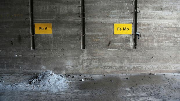 Resterna av stålverket i Lesjöfors är sannolikt också snart borta.
Dölj beskrivning