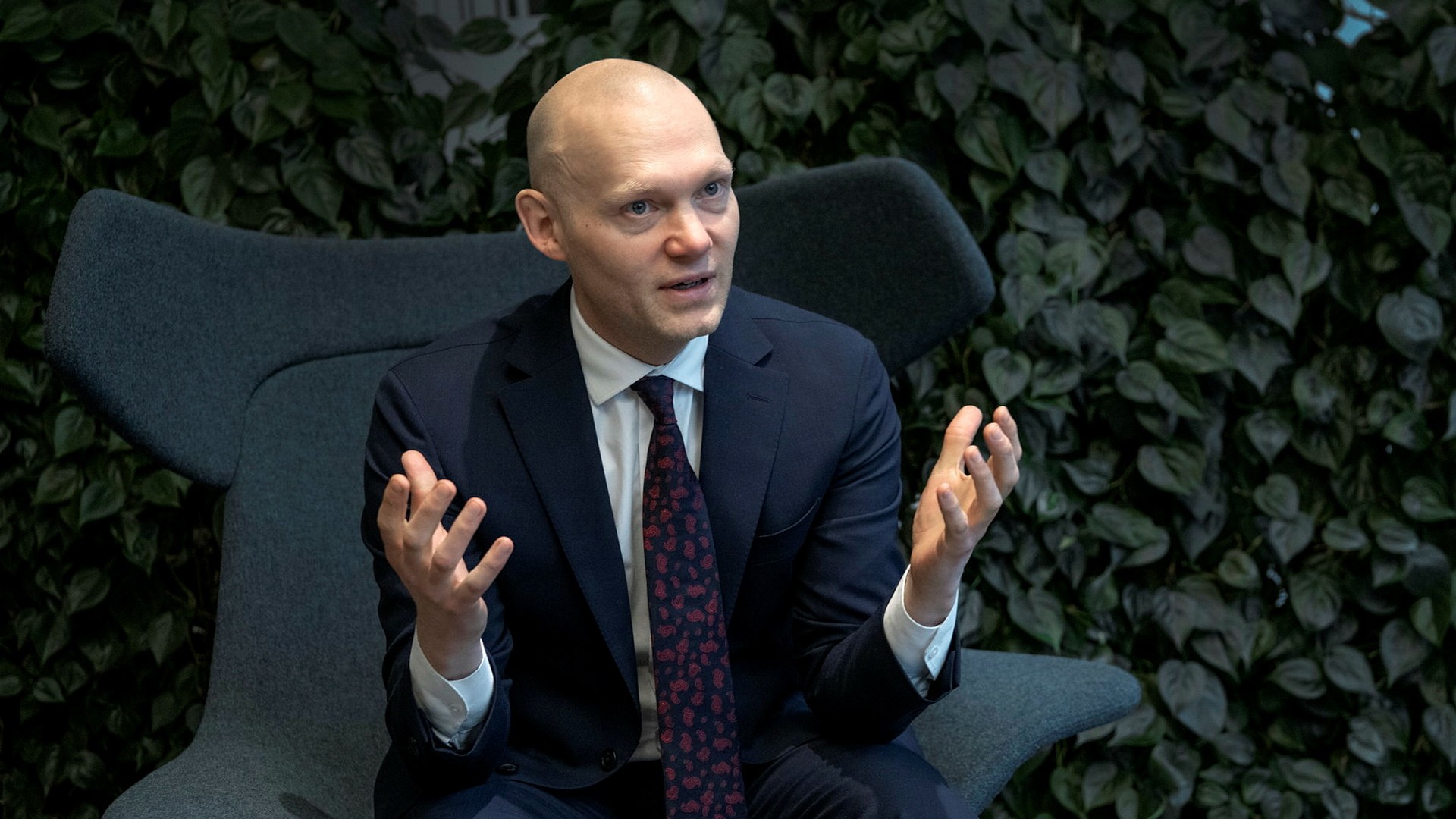 Regeringen vill stoppa snabba lån: ”Måste få stopp på rovdriften”